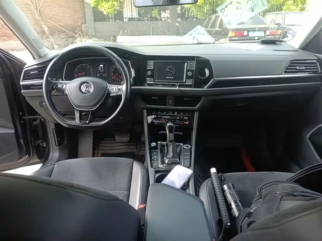 Volkswagen Sagitar 2019 280TSI DSG Luxury Edition China VI фото 16