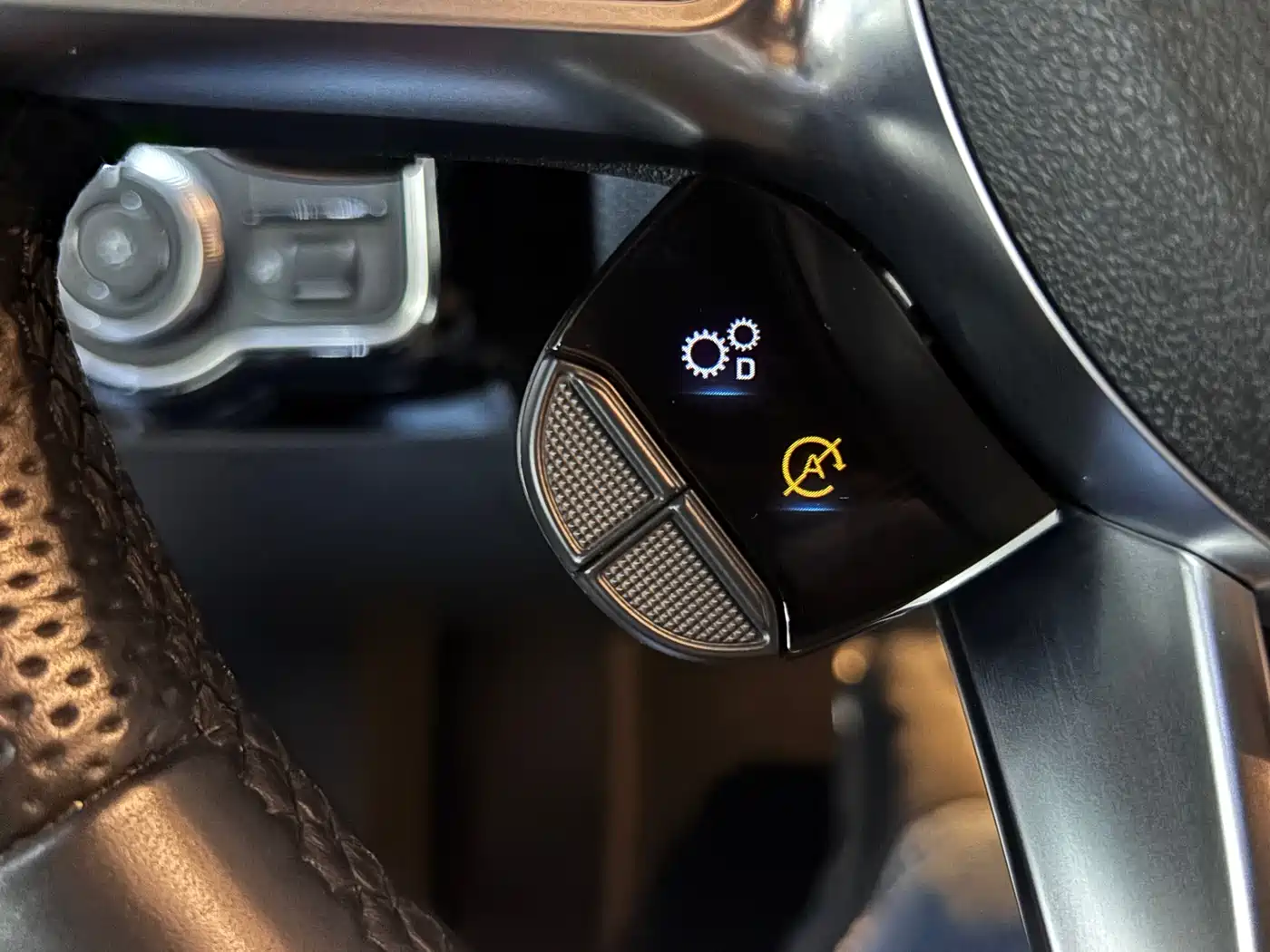 Mercedes-Benz A-Class AMG (Import) 2020 Facelift AMG A 35 4MATIC фото 19