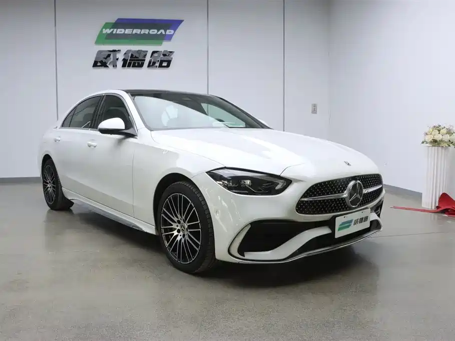 Mercedes-Benz C-Class 2023 Facelift C 260 L фото 5