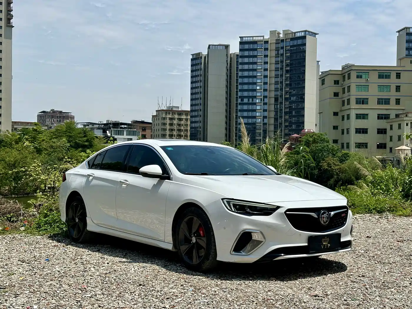 Buick Regal 2017 GS 28T Luxury Type фото 3