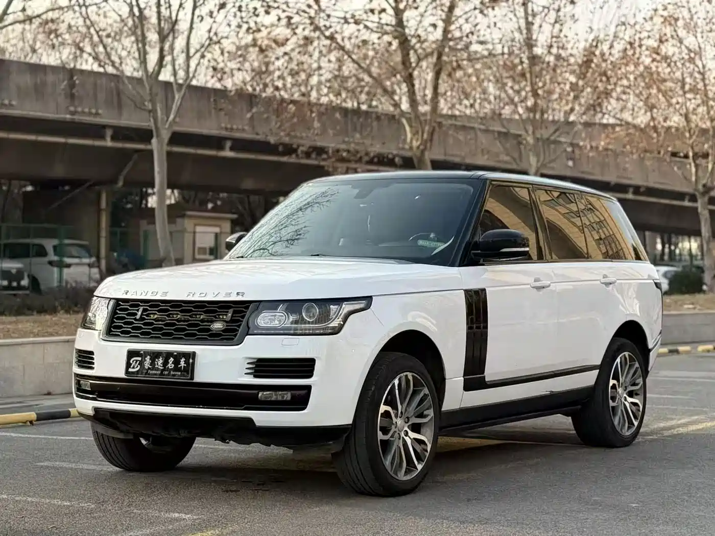 Land Rover Range Rover 2017 3.0 SC V6 Vogue фото 2