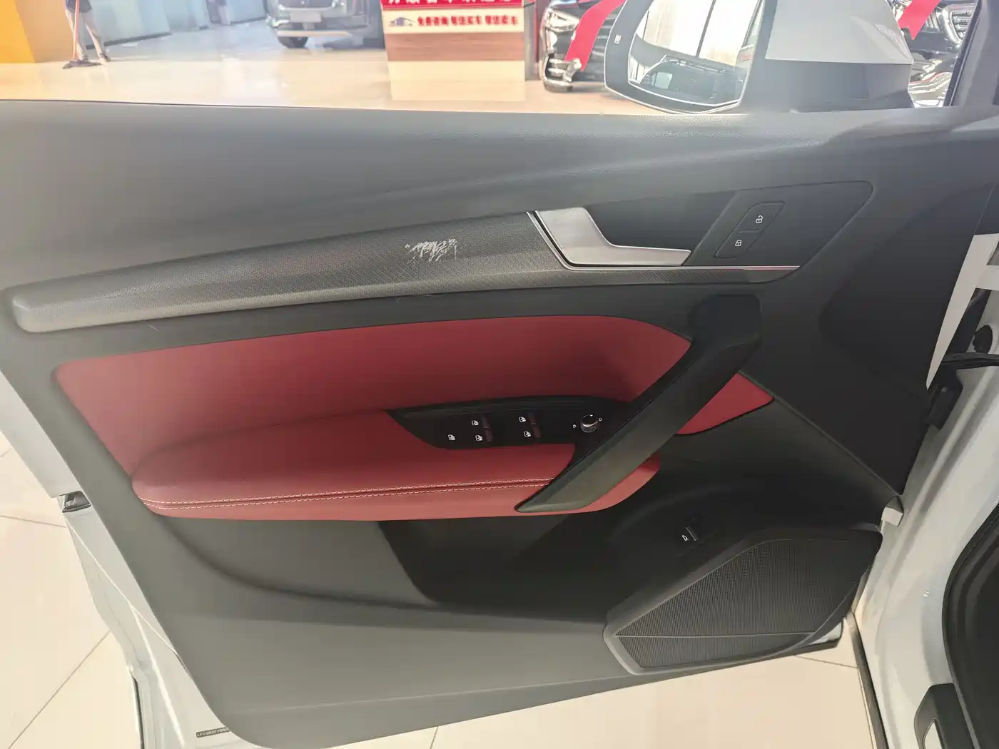 Audi Q5L 2022 40T Luxury Dynamic фото 11