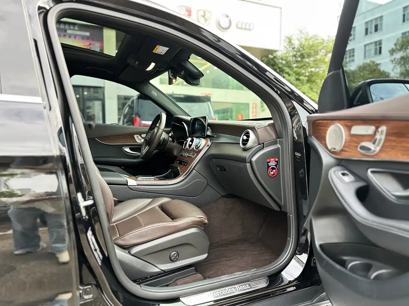Mercedes-Benz GLC 2021 GLC 260 L 4MATIC Sporty фото 9