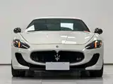 صورة 2 - Maserati GranTurismo