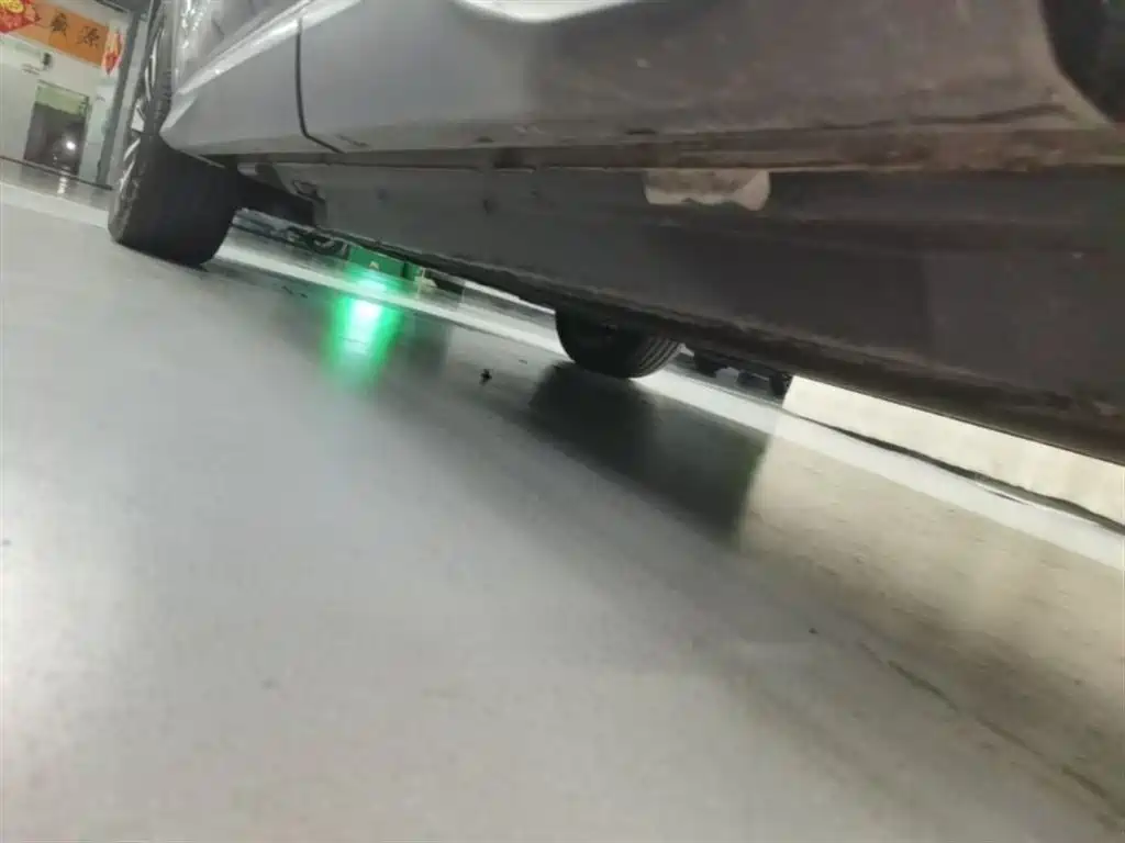 BYD Song PLUS PHEV 2024 Glory Edition EV 520km Flagship фото 22