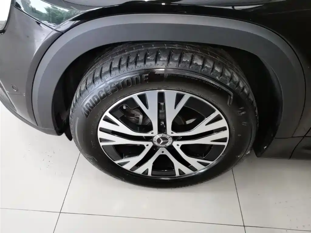 Mercedes-Benz GLB 2025 GLB 220 Dynamic фото 23