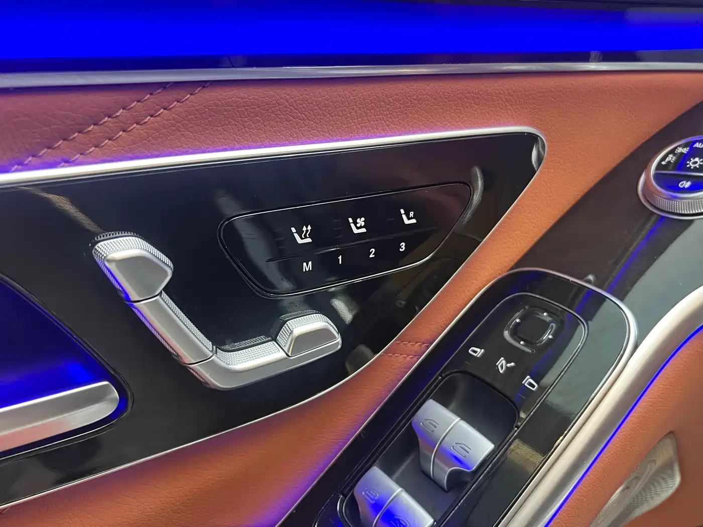 Mercedes-Benz Maybach S-Class 2024 S 480 4MATIC фото 22