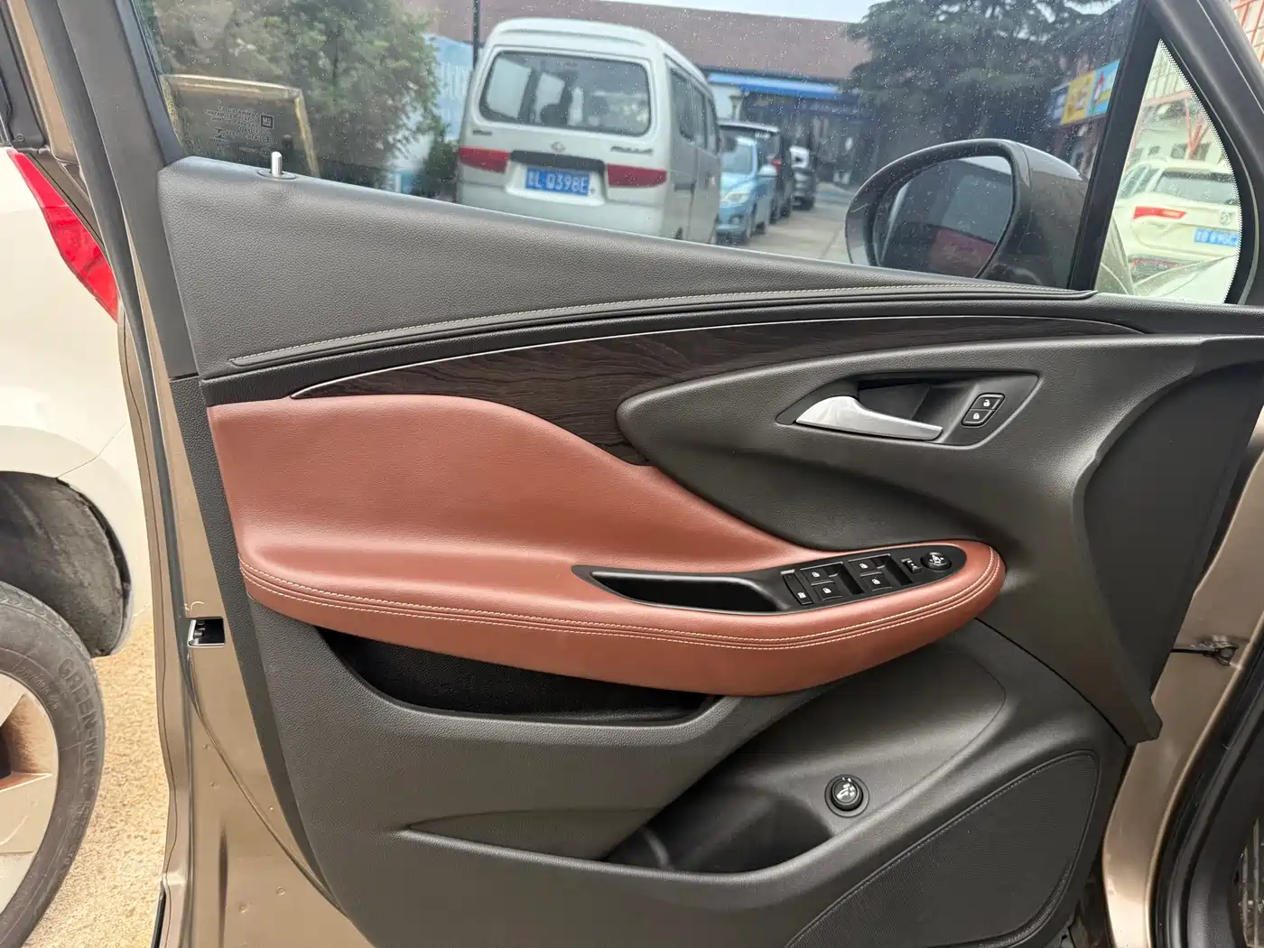 Buick Envision Plus 2016 28T 4WD Elite фото 4