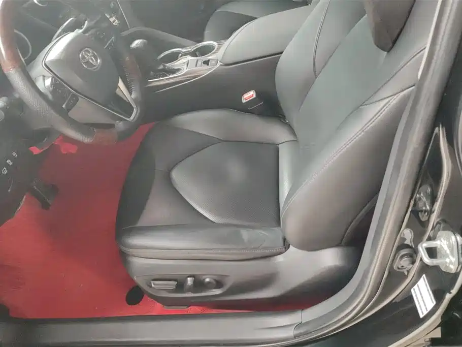 Toyota Camry 2019 Facelift 2.0G Luxury Edition фото 9