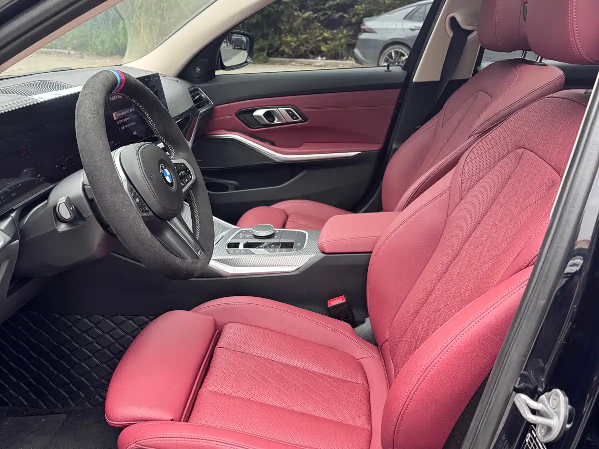 BMW 3 Series 2023 325Li M Sport Black Night Package фото 4