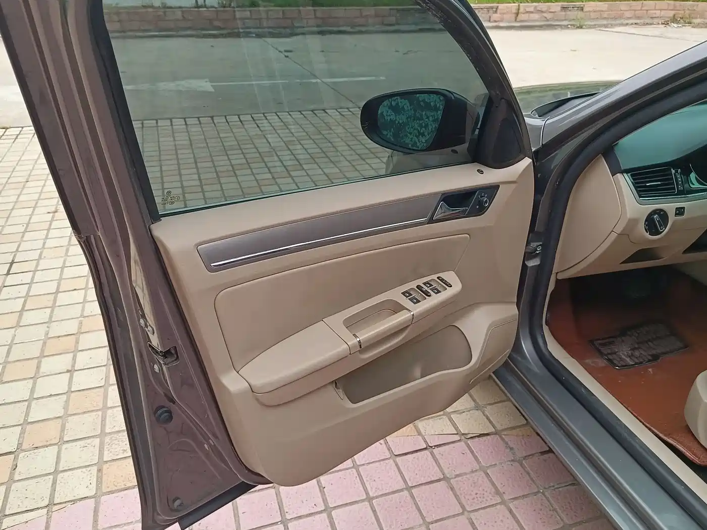 Volkswagen Bora 2013 2013 1.6L Automatic Comfort Model