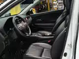 Фото 8 - Honda Vezel