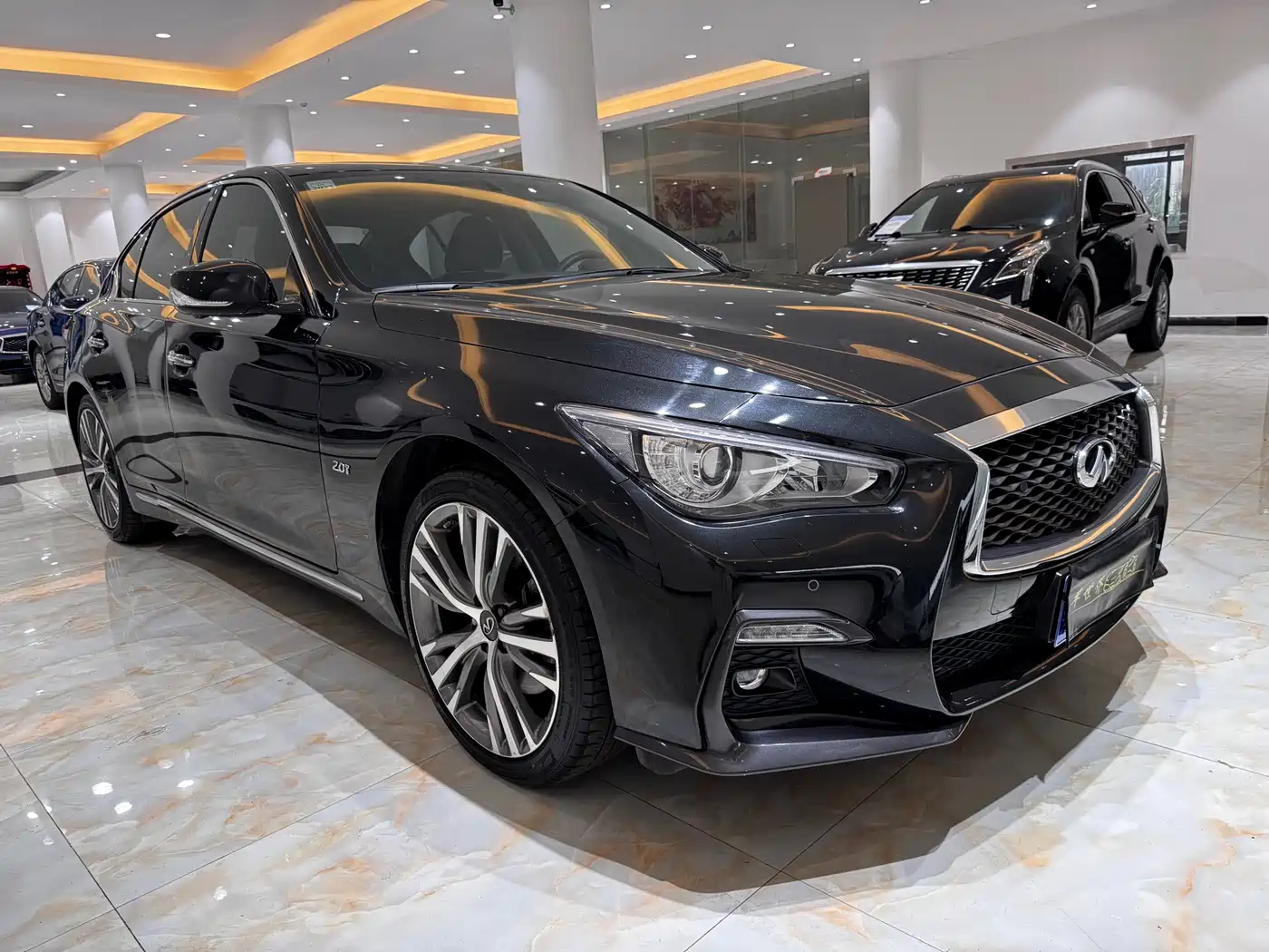 Infiniti Q50L 2021 2.0T Premium Sport фото 3