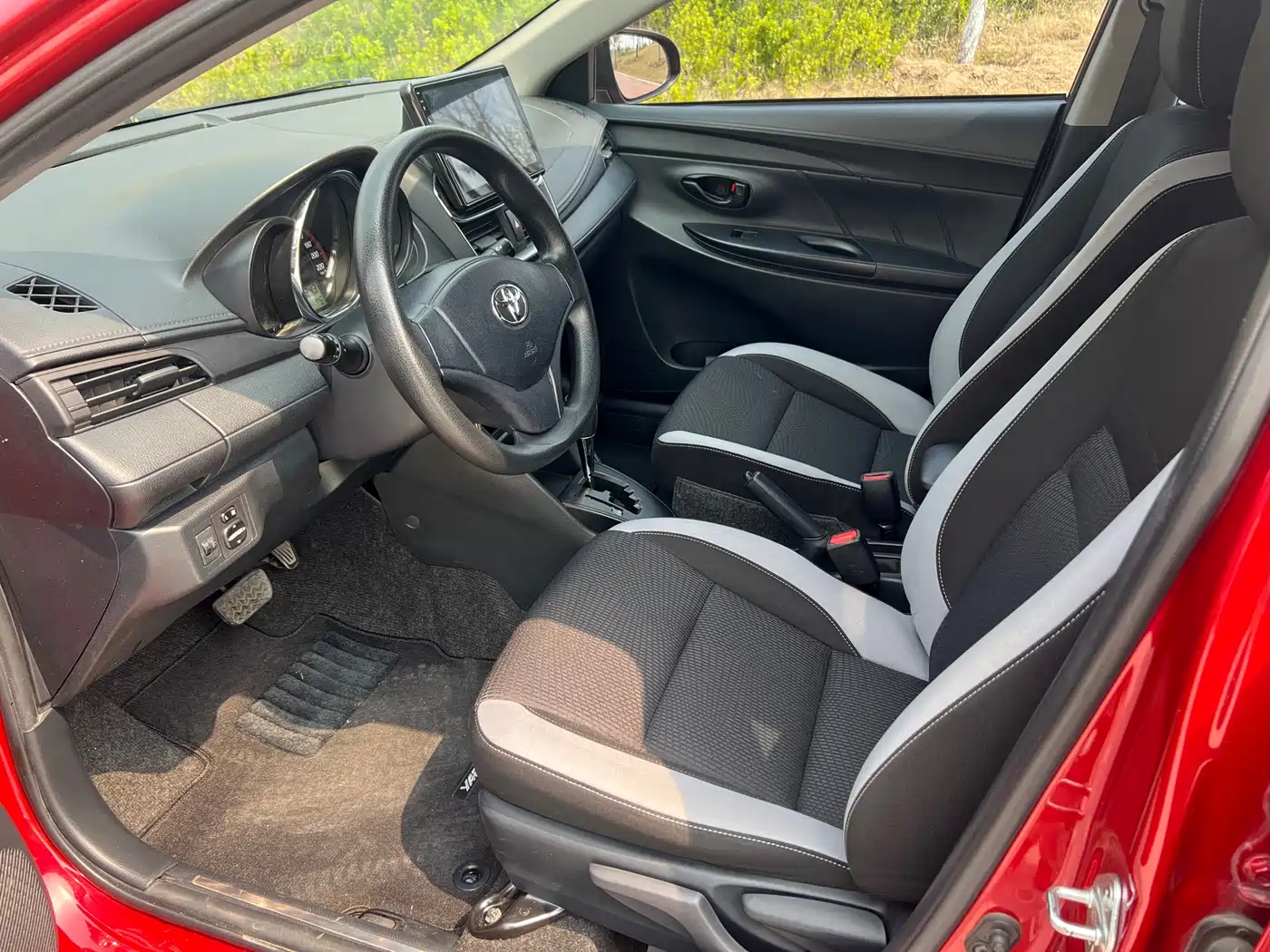 Toyota YARiS L Zhi Xuan 2020 Zhi Xuan X 1.5L CVT Leading фото 10