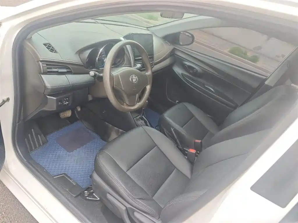 Toyota Vios 2014 1.5L Automatic Smart Enjoyment Edition фото 4