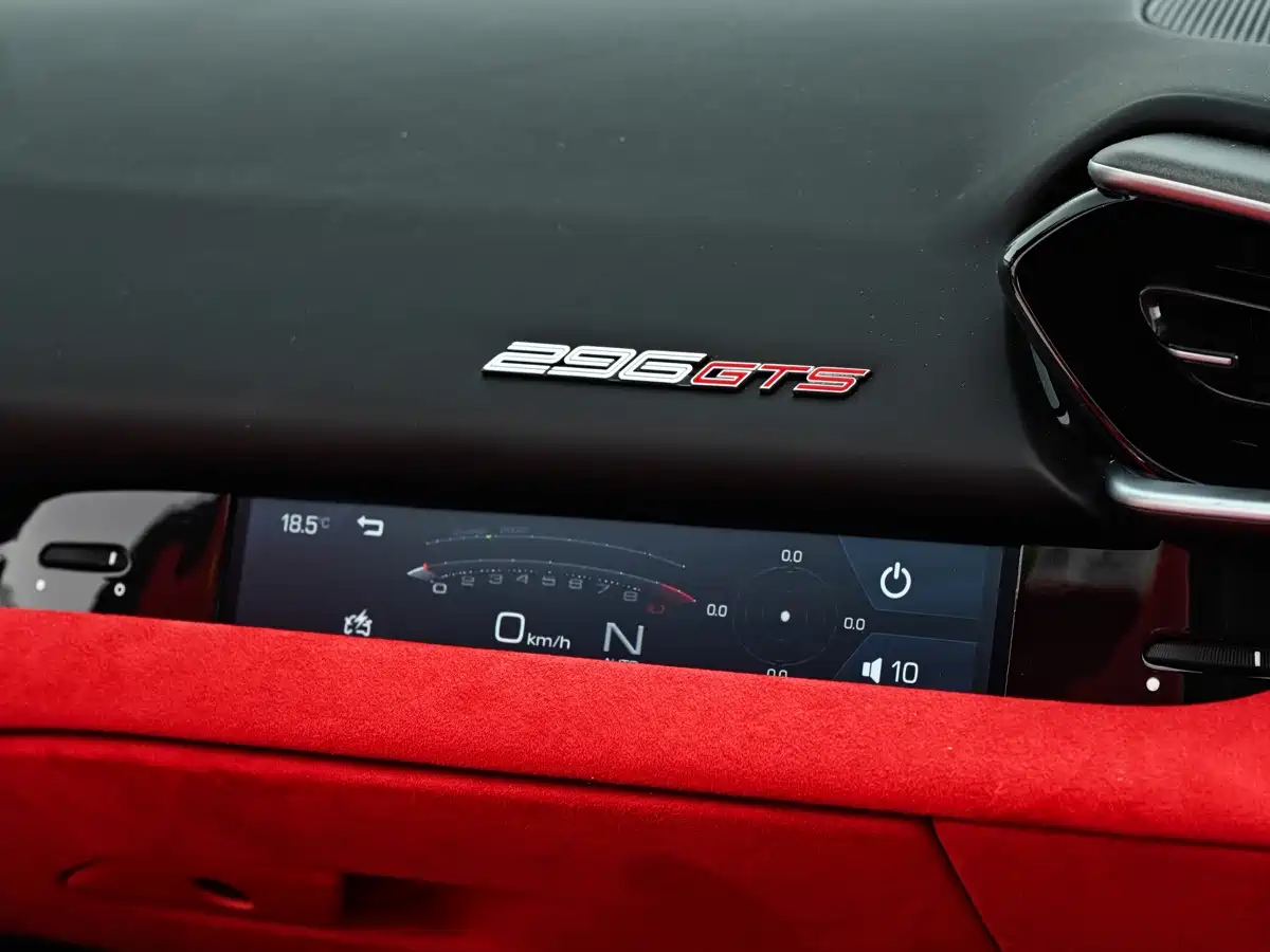 Ferrari 296 2025 2022 3.0T V6 GTS