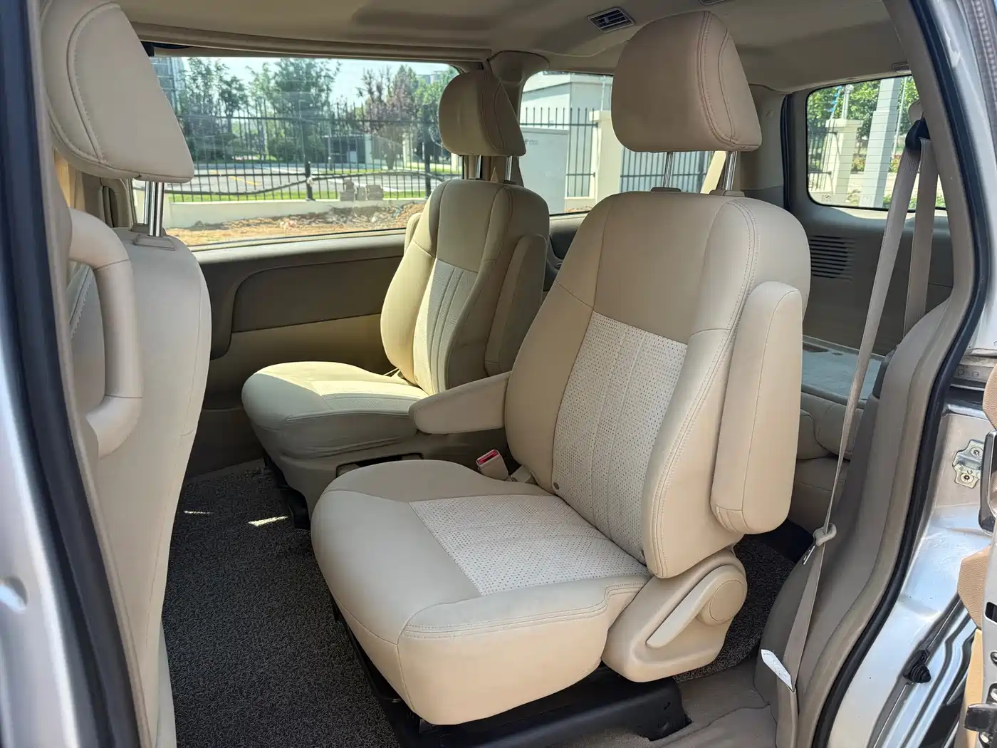 Buick GL8 2014 2.4L Classic Edition фото 5