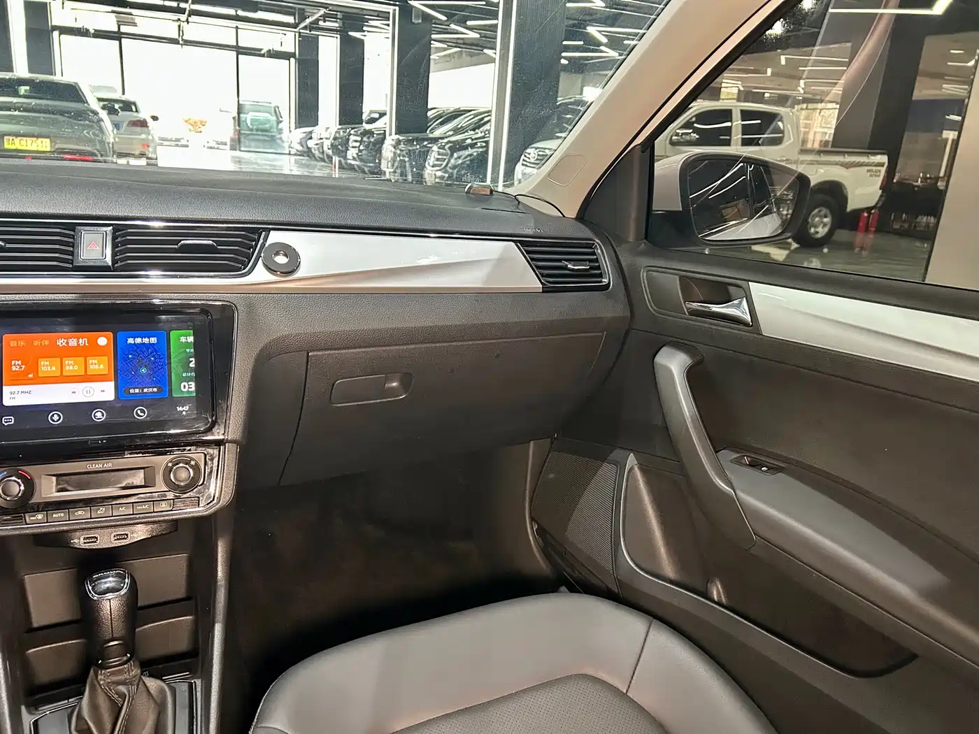 Škoda Rapid 2022 1.5L Automatic Comfort Edition фото 25