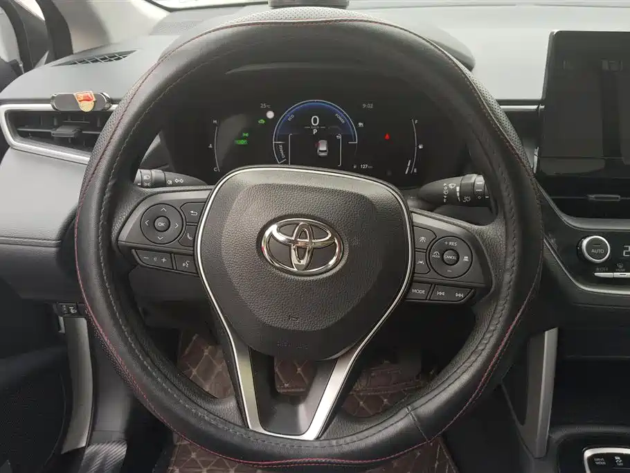 Toyota Frontlander 2024 2.0L Smart Hybrid Dual Engine Leading Edition фото 15
