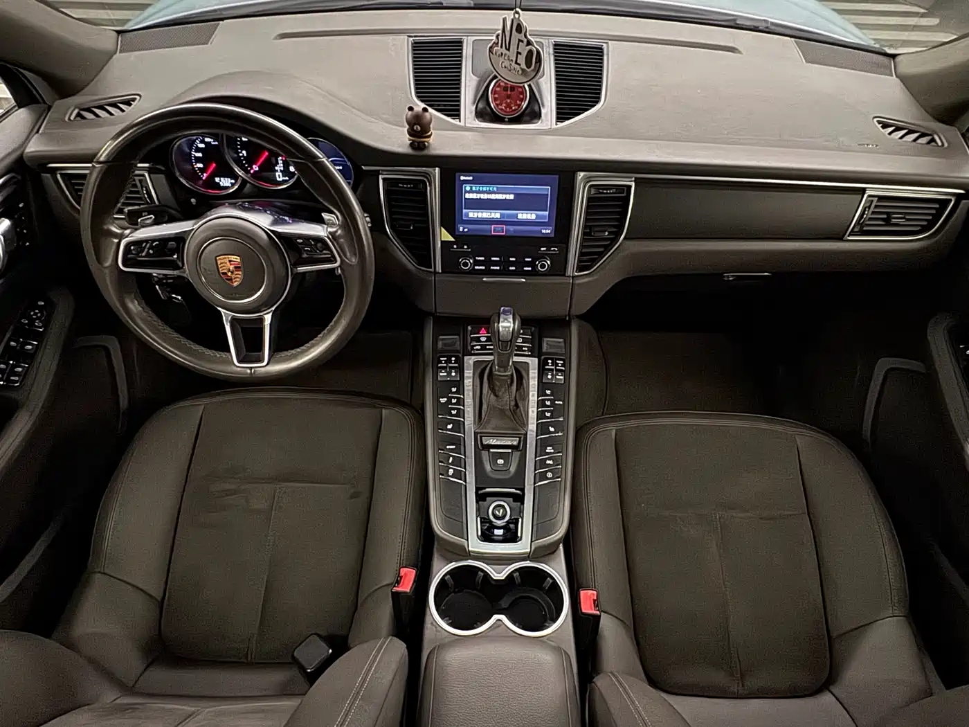 Porsche Macan 2017 Macan 2.0T фото 8