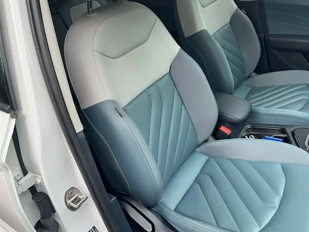 Volkswagen Tharu 2023 300TSI 2WD Bright Moon Edition фото 7