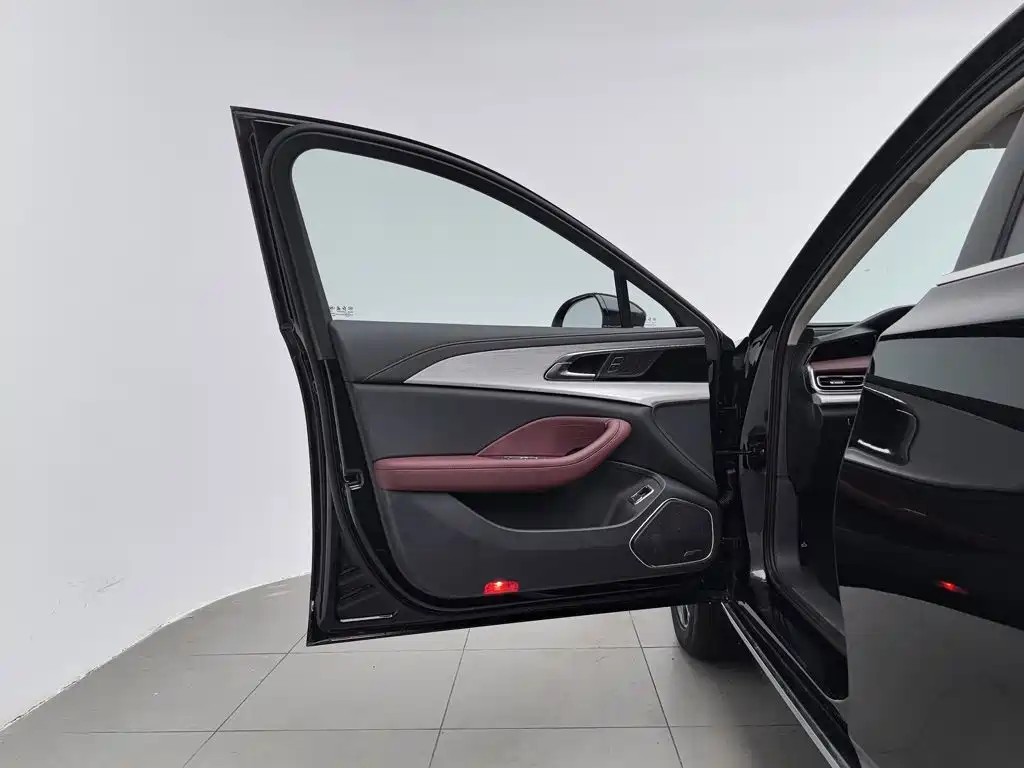 Hongqi H5 PHEV 2025 2025 130 Super Hybrid Edition
