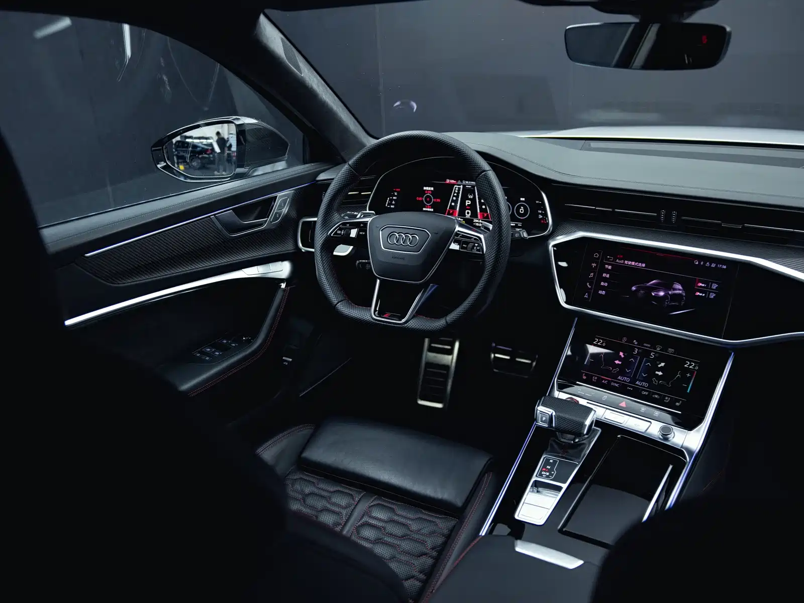Фото 16 - Audi RS 6