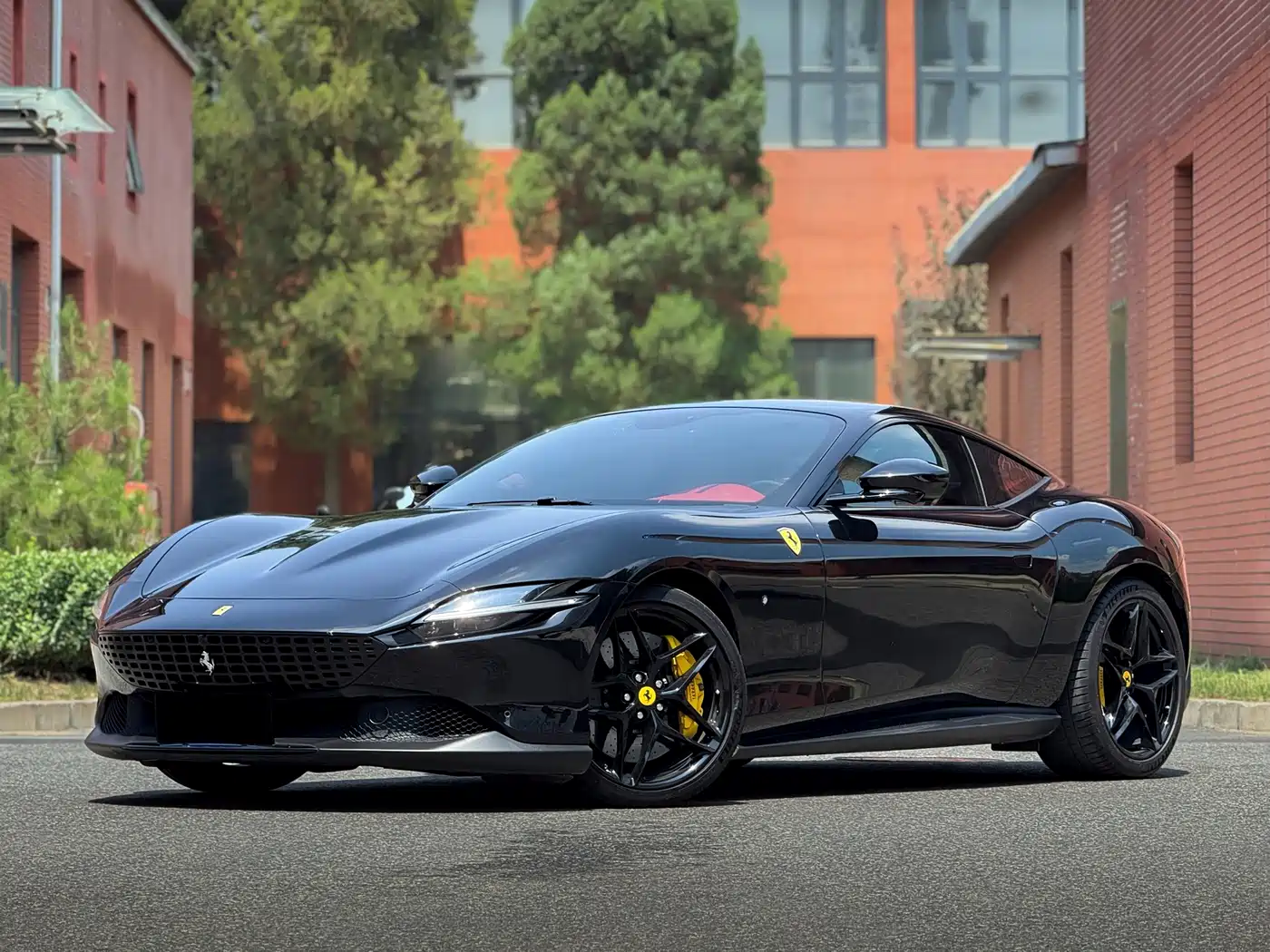 Ferrari Roma 2021 2020 3.9T V8