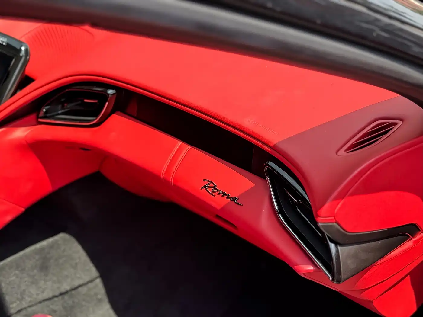Ferrari Roma 2021 2020 3.9T V8