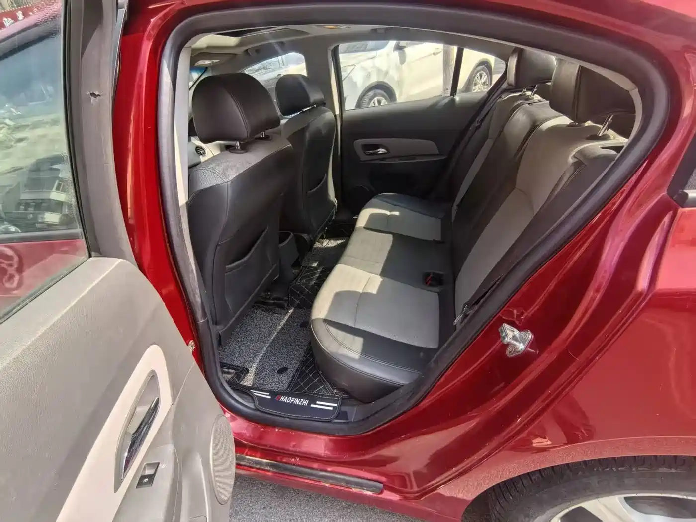 Chevrolet Cruze 2013 1.6L SL Universe MT фото 9