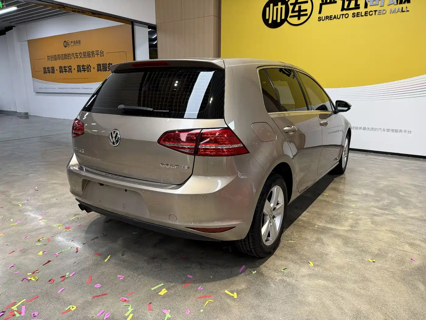 Volkswagen Golf 2015 1.4TSI Automatic Luxury фото 4