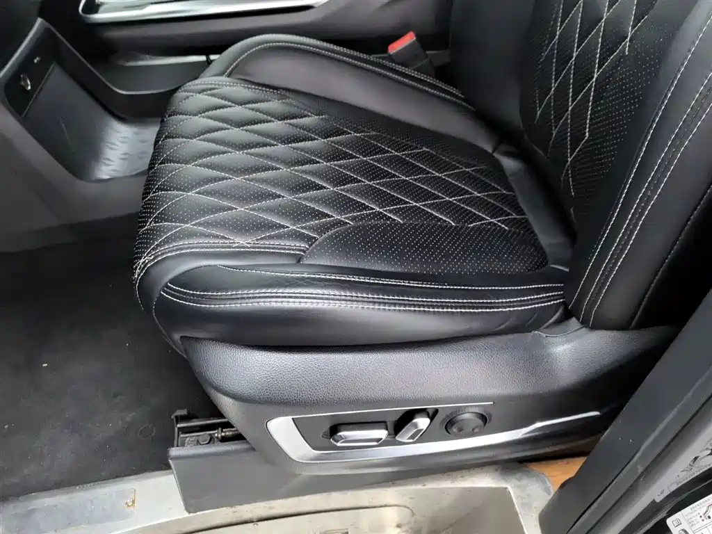 SAIC MAXUS CHASE G20