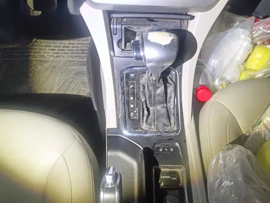 Geely Emgrand 2014 2014 Sedan 1.5L CVT Elite