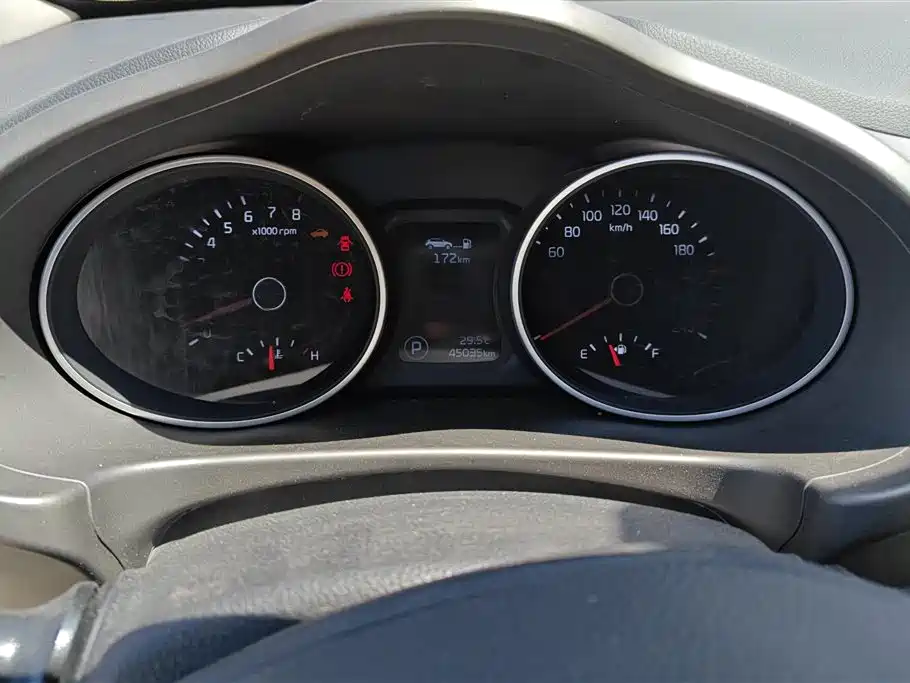 Kia Sportage 2016 2.0L Automatic 2WD GL фото 14
