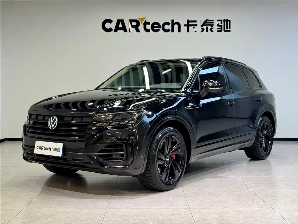 Volkswagen Touareg 2023 3.0TSI R-Line Black Sports Package