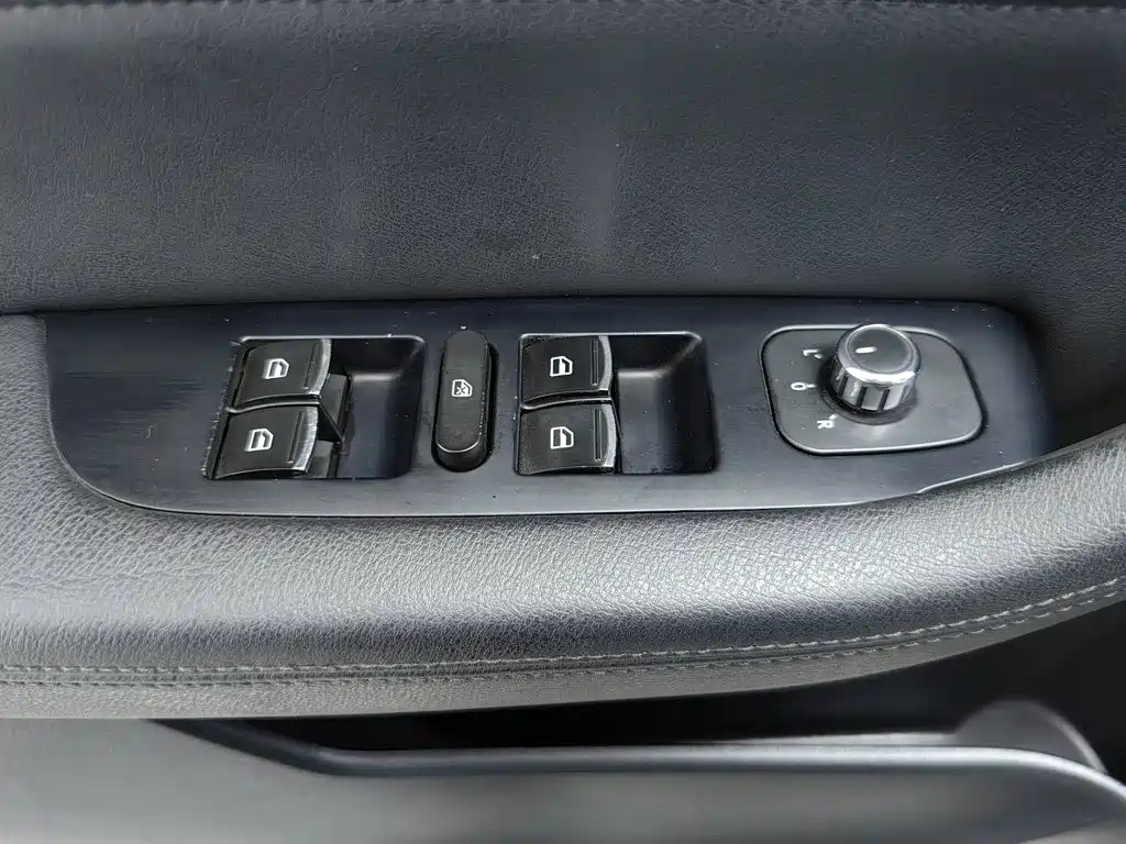 Photo 9 - Haval H6