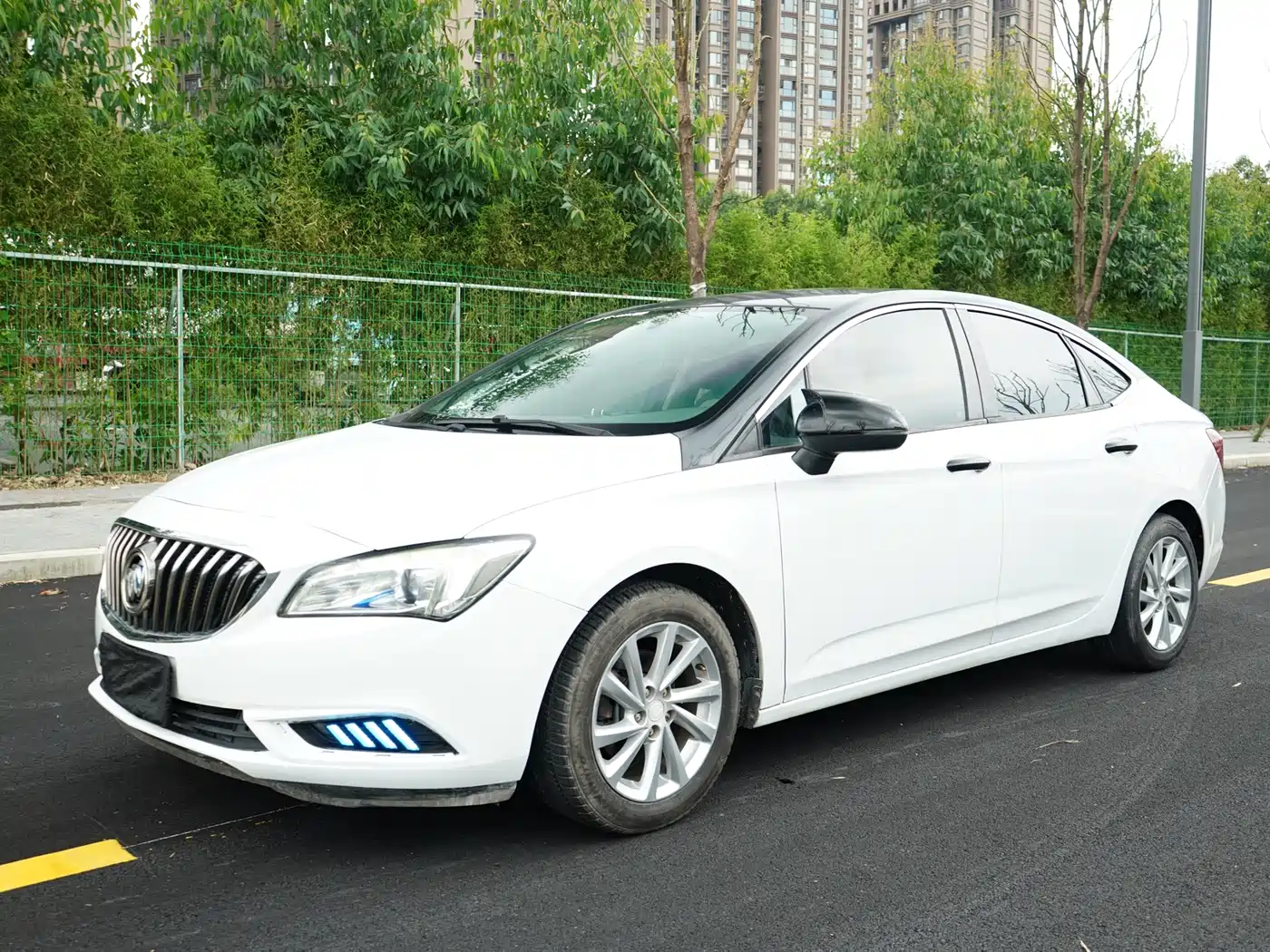 Buick Verano 2017 Sedan 15S Automatic Leading