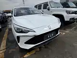 Фото 3 - Roewe i5