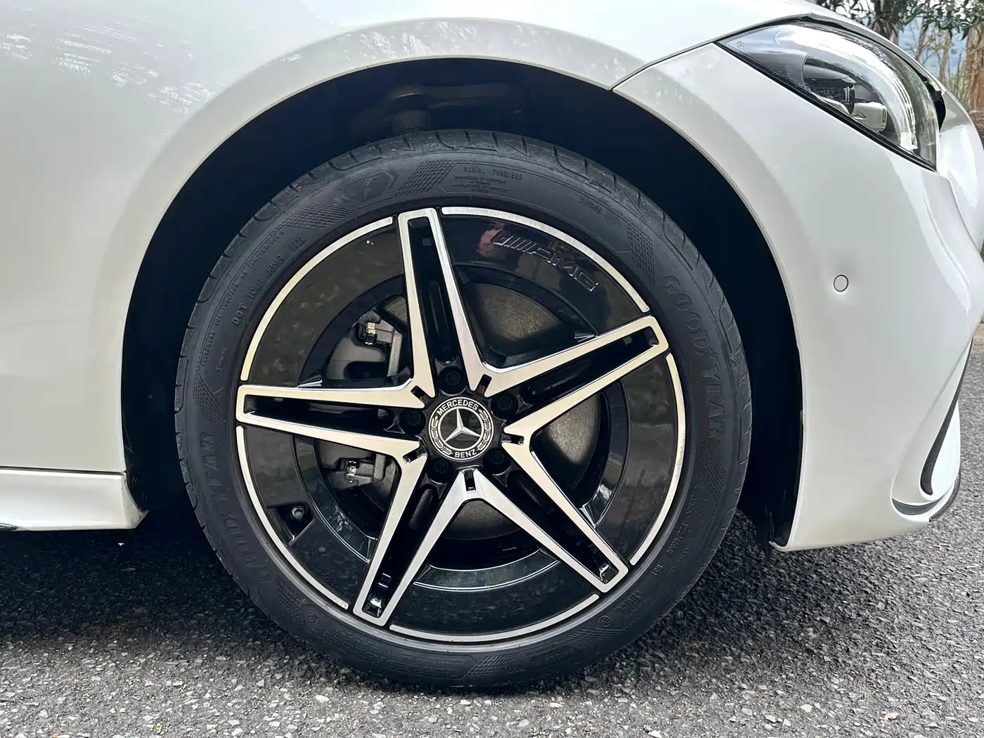 Mercedes-Benz C-Class 2023 Facelift C 260 L Night Sport Edition фото 15