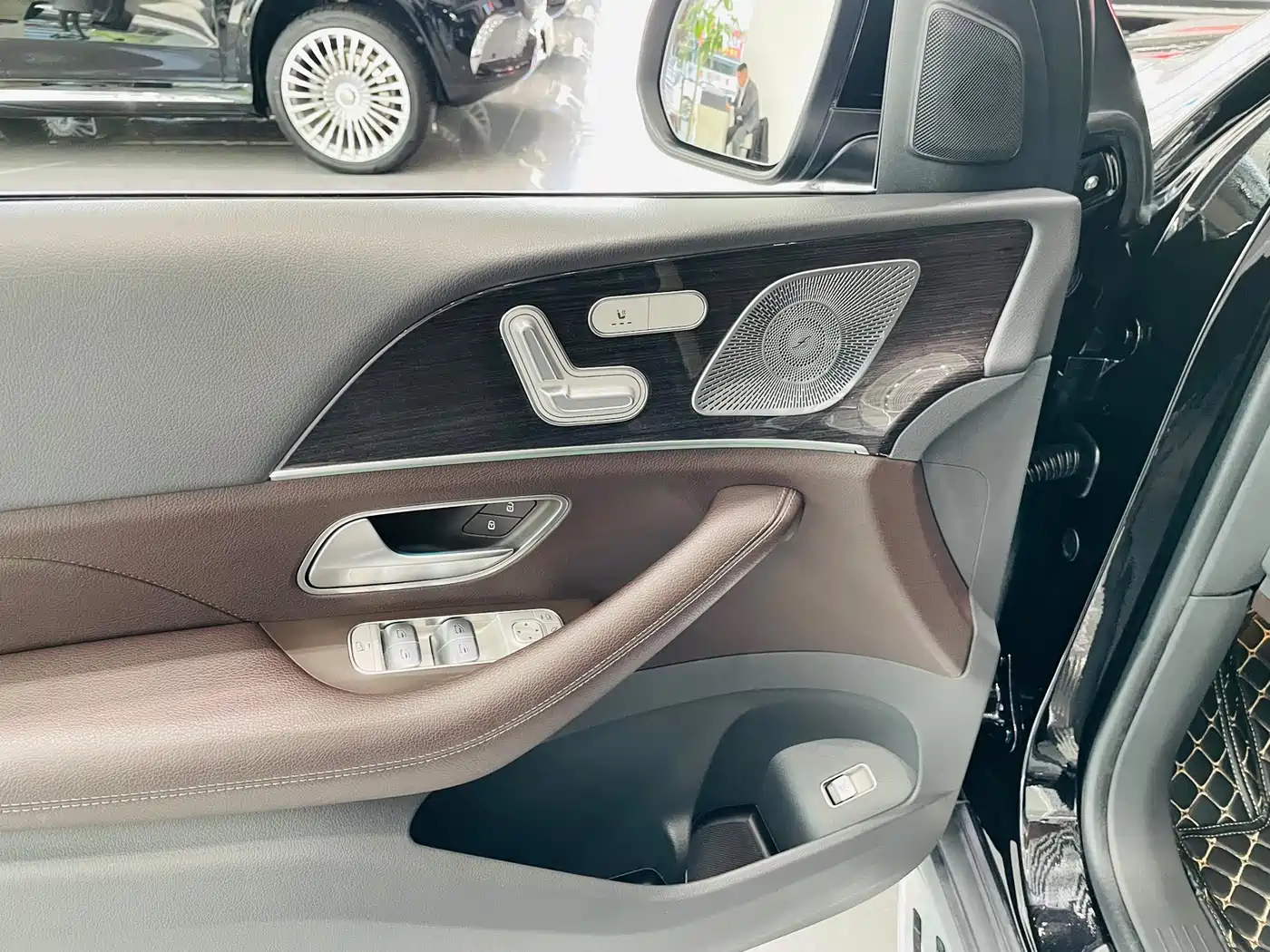 Mercedes-Benz GLE 2020 Facelift GLE 350 4MATIC Fashion фото 9