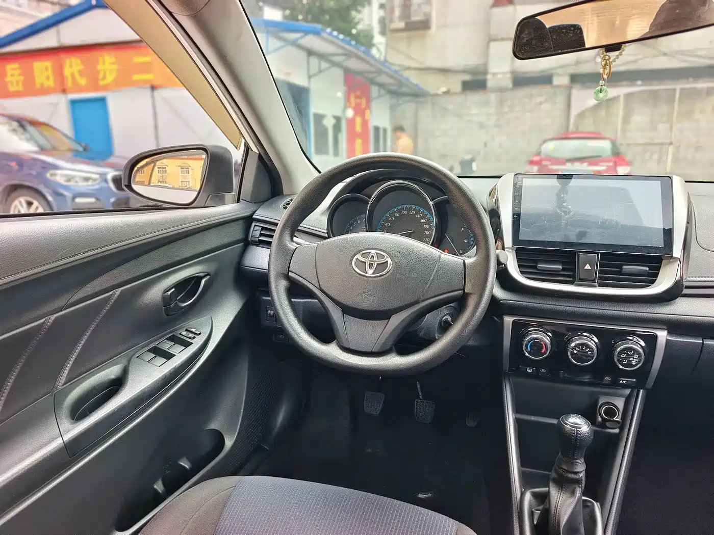 Toyota YARiS L Zhi Xiang 2017 2017 1.5E Manual Charming Edition
