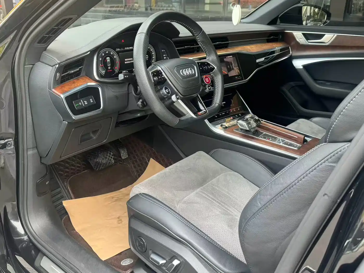 Audi A6L 2023 Facelift 45 TFSI quattro Premium Dynamic фото 7