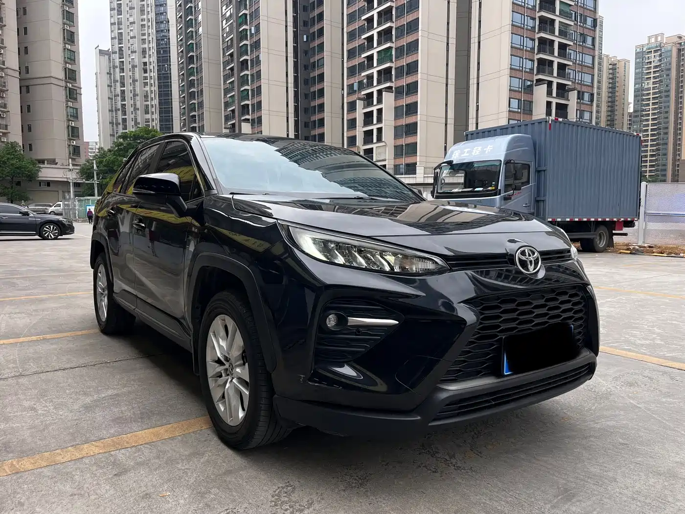 Toyota Wildlander 2022 Facelift 2.0L CVT 2WD Leading Edition фото 3