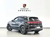 Photo 6 - Porsche Cayenne