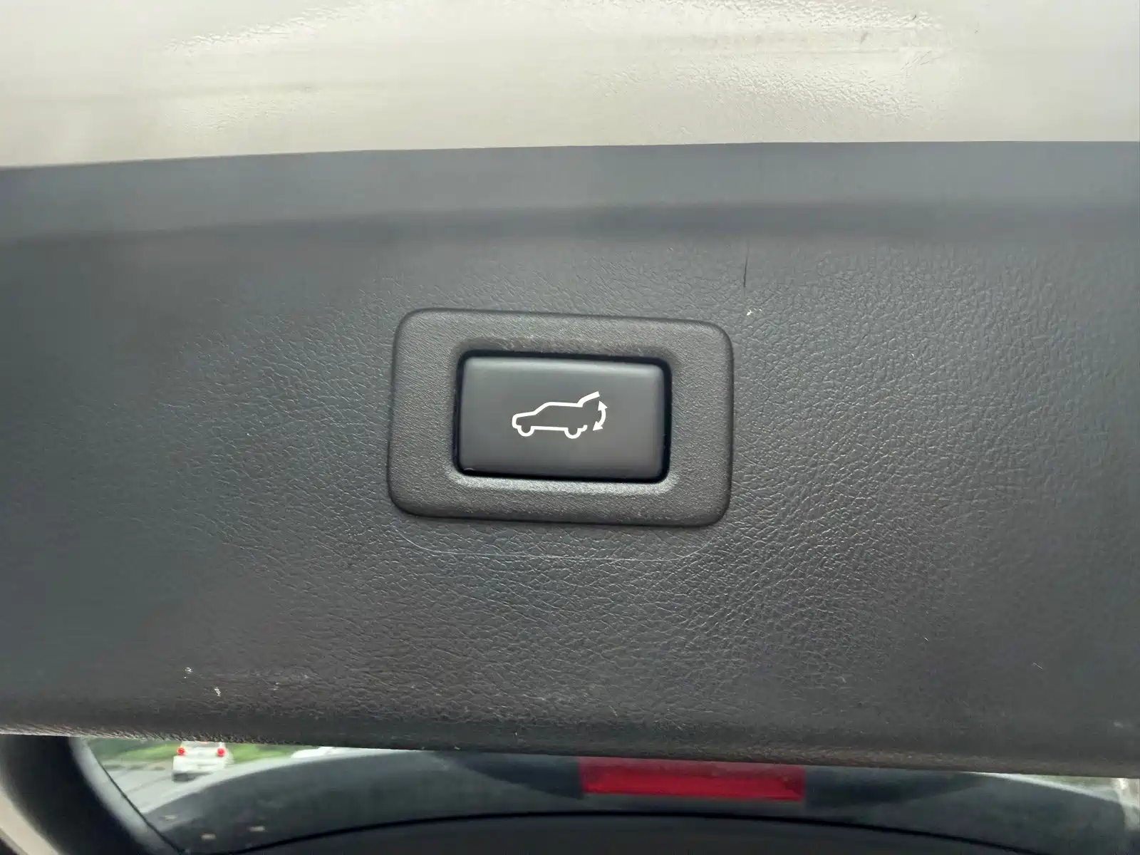 Photo 9 - Subaru Outback