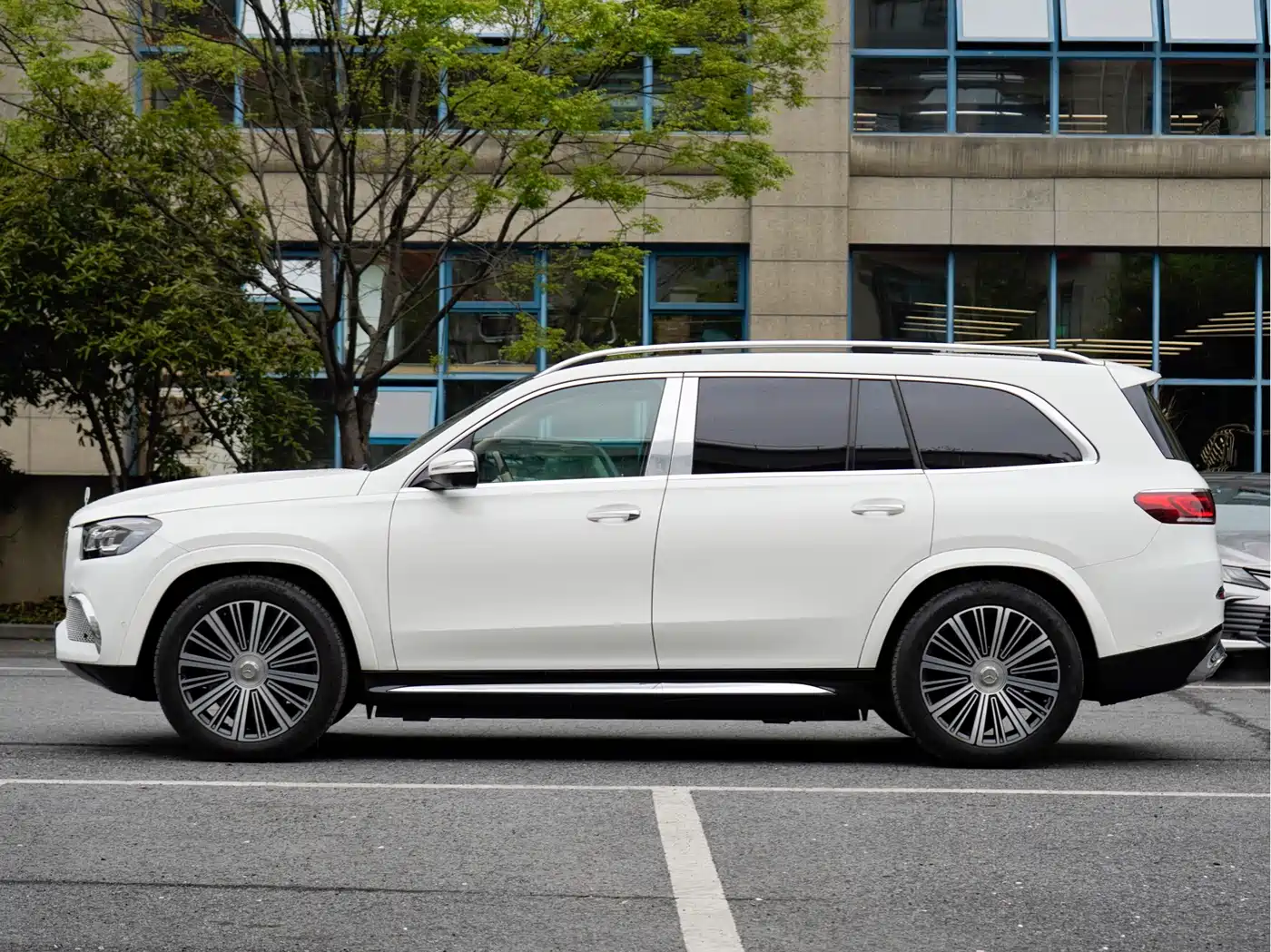 MERCEDES-BENZ MAYBACH GLS