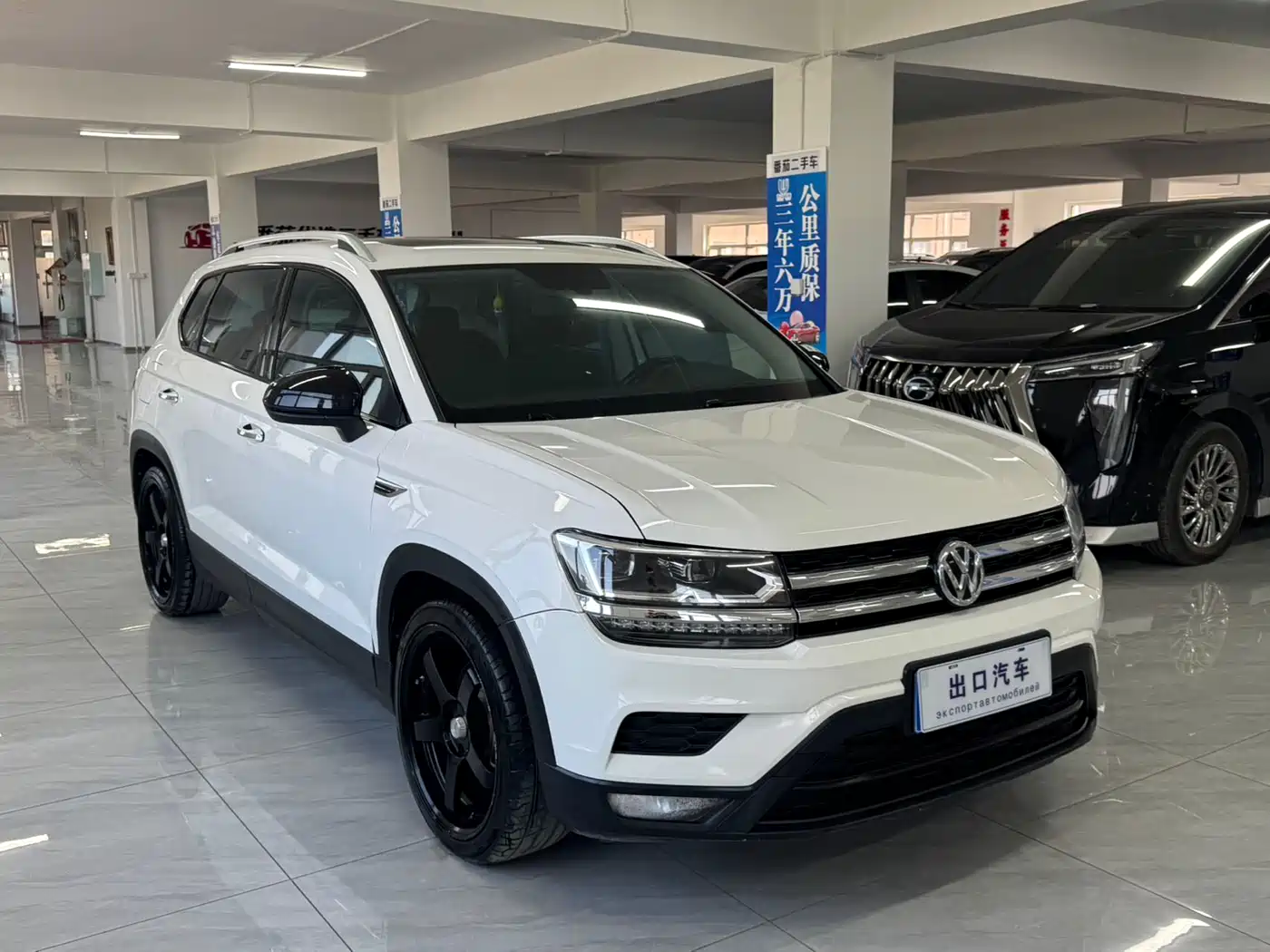 Volkswagen Tharu 2022 280TSI FWD Luxury Edition фото 3