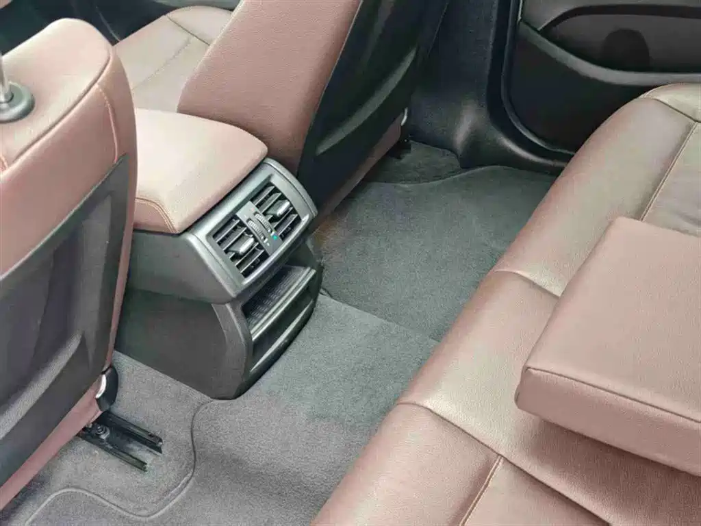 BMW X3 (Import) 2014 xDrive20i X Design Package фото 14