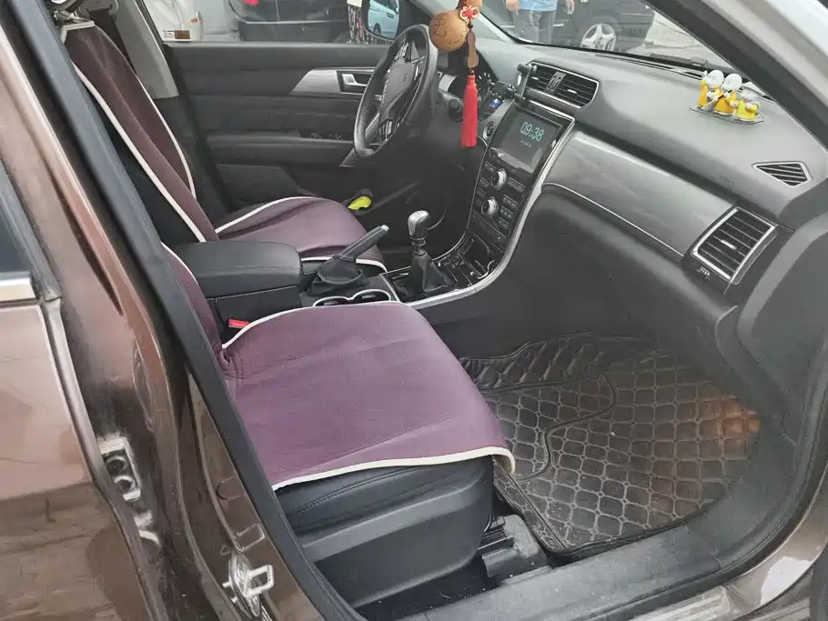 Haval H2 2014 2014 1.5T Manual 2WD Elite Edition