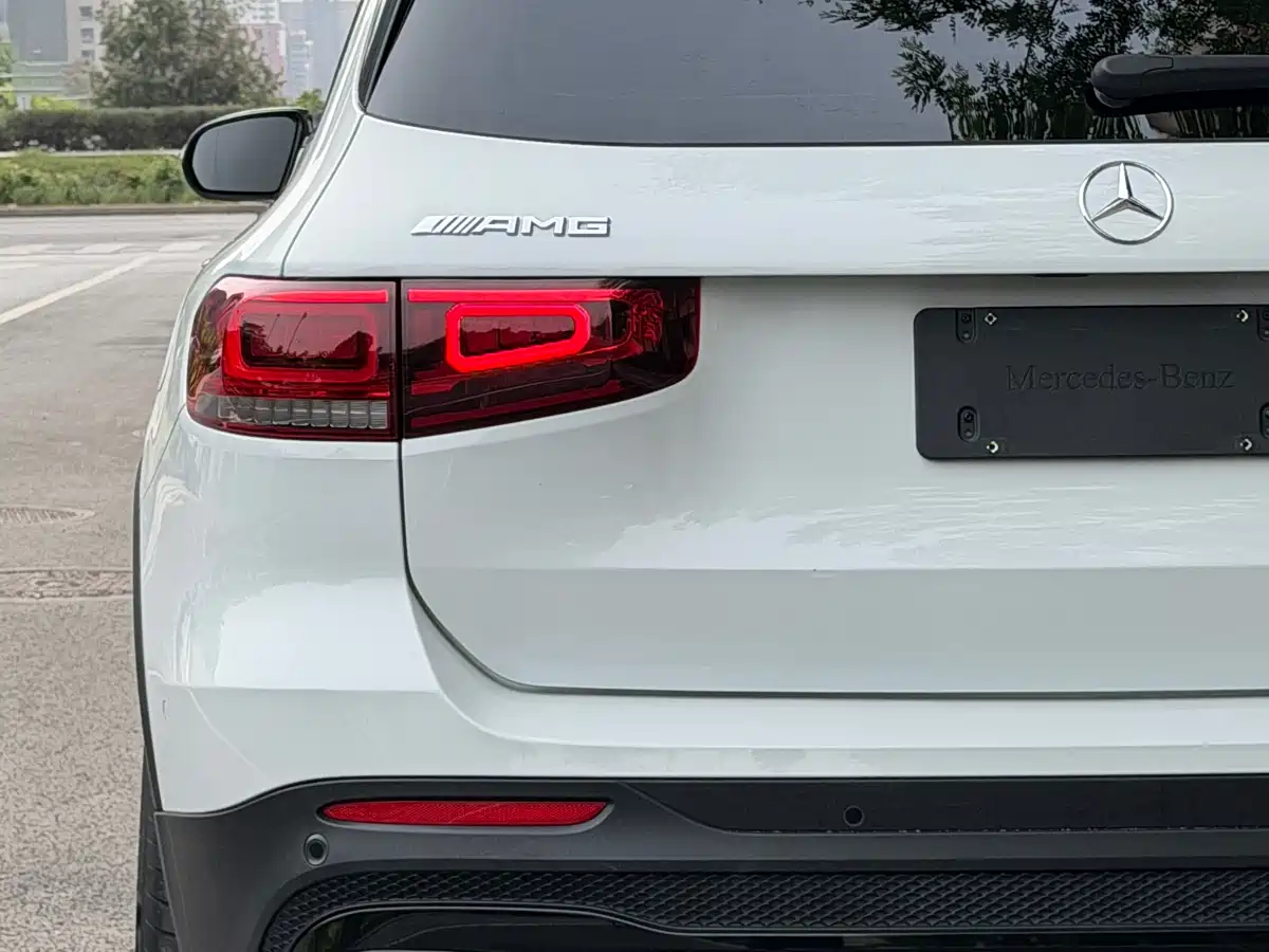 Mercedes-Benz GLB AMG 2023 Model AMG GLB 35 4MATIC фото 14